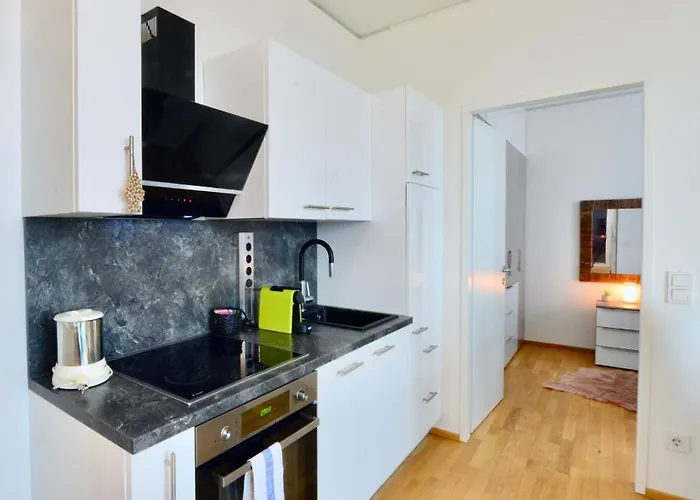 Apartment Skyscraper-feeling With Parking Nearby